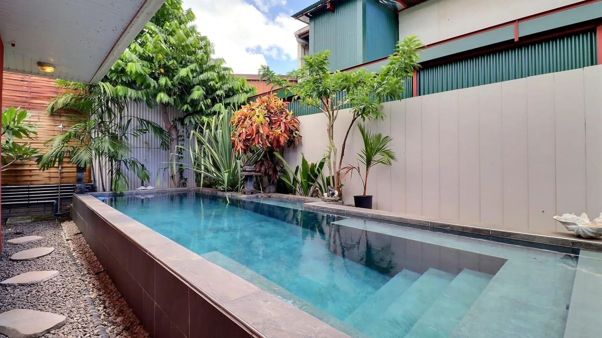 Holiday home Nahina Room - City Center - Swimming Pool Papeete  French Polynesia
